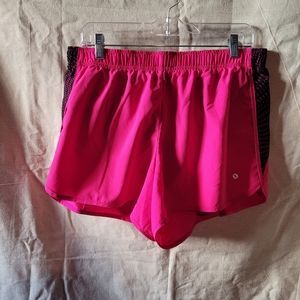 Women's Xersion running shorts